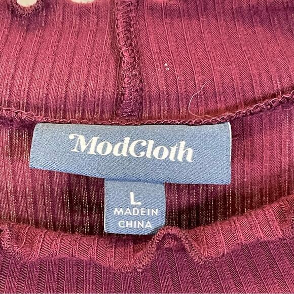 Modcloth, Maroon Ribbed Long Sleeve Shirt. Size Large. In excellent condition! - Picture 2 of 5